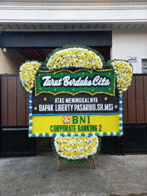 Papan Bunga Duka di Sampanahan
