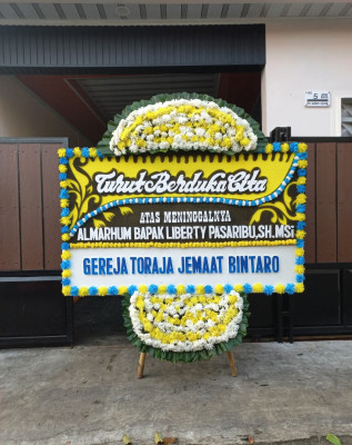 Papan Bunga Duka di Sampanahan